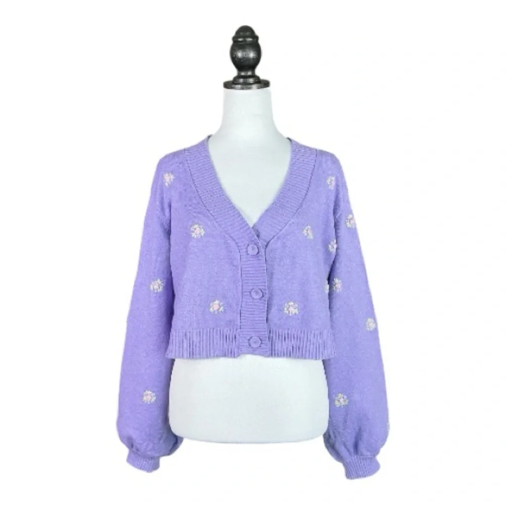 Dolls Kill Sugar Thrills Purple Floral Embroidered Cropped Cardigan Sweater 3X - Picture 3 of 8